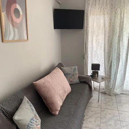 Small Beauty * Кавала