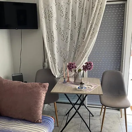 Small Beauty * Кавала