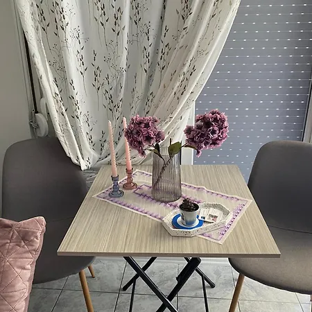 アパート Small Beauty カヴァラ