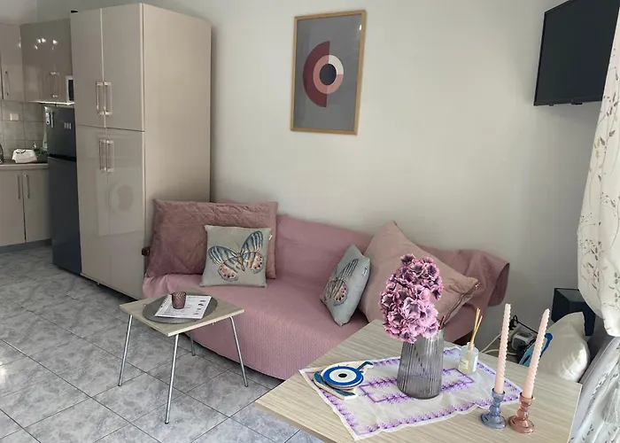 Small Beauty * Καβάλα